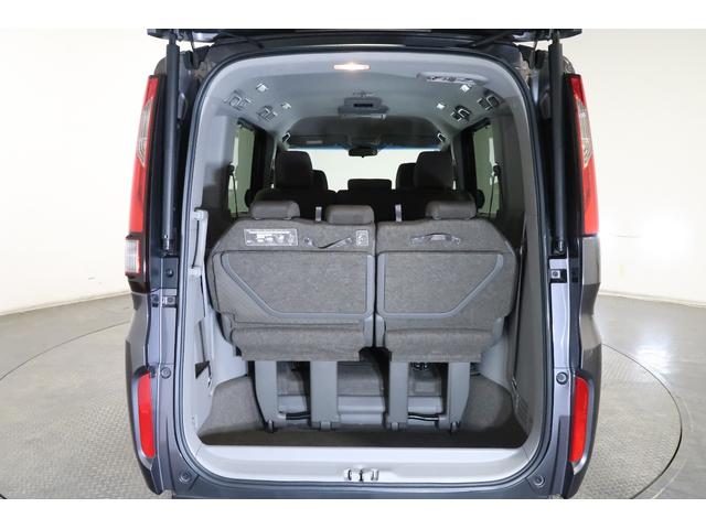 ステップワゴン Ｇ・ＥＸ　ホンダ認定中古車／バックカメラ／フルセグＴＶ／後席モニターメモリーナビ／インターナビ／ＵＳＢ入力電子／Ｂｌｕｅｔｏｏｔｈ／両側電動スライドドア／アルミホイール／３列シート／シートヒーター／フロアマット（24枚目）