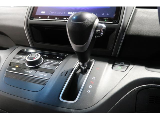 フリード＋ Ｇ・ホンダセンシング　認定中古車　２年保証付　ワンオーナー　ナビ　Ｂカメラ　ドラレコ　ＥＴＣ　運転支援　プリクラッシュ　Ｂモニター　両側オートスライドドア　パワーウインド　スマートキー　両席エアバック　ＰＳ　フルセグ（11枚目）