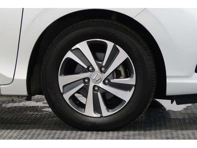 フリード＋ Ｇ・ホンダセンシング　認定中古車　２年保証付　ワンオーナー　ナビ　Ｂカメラ　ドラレコ　ＥＴＣ　運転支援　プリクラッシュ　Ｂモニター　両側オートスライドドア　パワーウインド　スマートキー　両席エアバック　ＰＳ　フルセグ（23枚目）