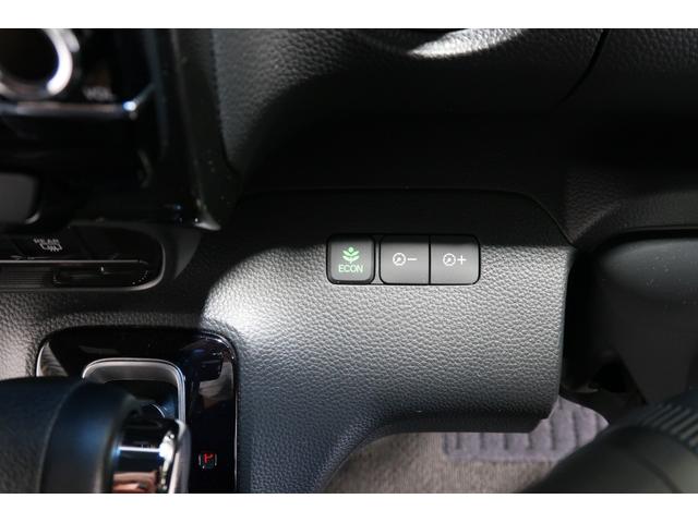N-BOXカスタム G・Lホンダセンシング ホンダ認定中古車/バックカメラ/両側電動スライドドア/フルエアロ/メモリーナビ/インターナビ/CD/DVD再生/ミュージックサーバー/ベンチシート/アルミホイール/フロアマット/ETC/純正ナビ(18枚目)