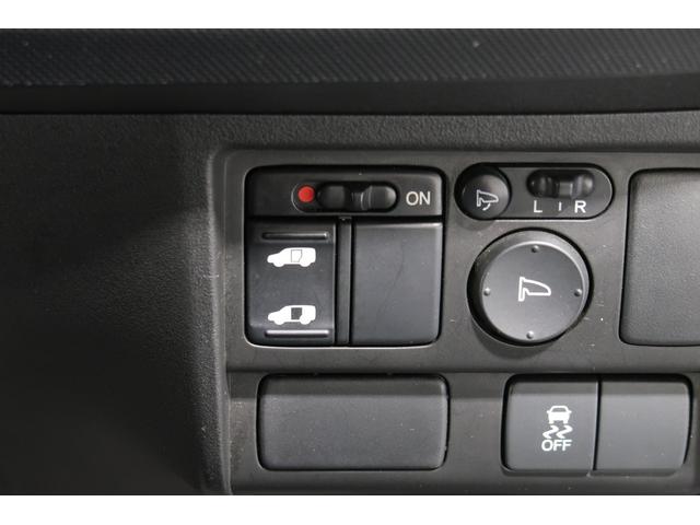 フリード Gジャストセレクション ホンダ認定中古車/バックカメラ/メモリーナビ/フルセグTV/Bluetooth/片側電動スライドドア/3列シート/ETC/オートライト/CD/DVD再生(15枚目)