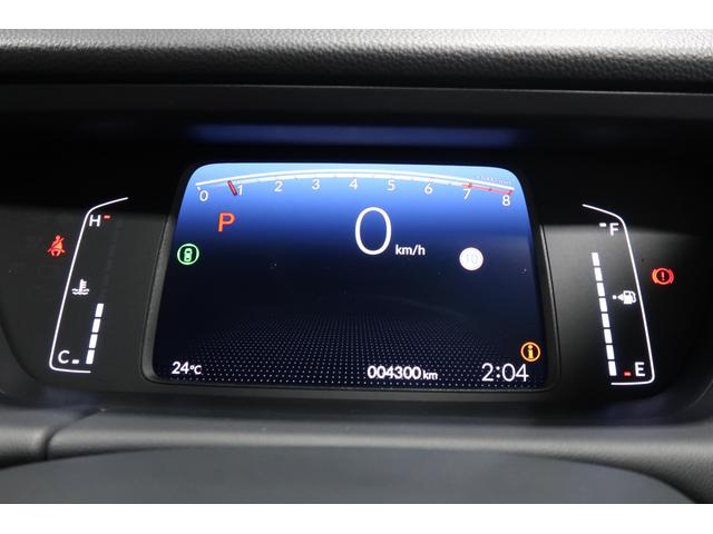 フィット クロスター　当社デモカー／バックカメラ／後席モニター／インターナビ／ＬＥＤヘッドライト／アルミホイール／ＥＴＣ／ワンセグＴＶ／フルセグＴＶ／メモリーナビ／ＵＳＢ入力電子／Ｂｌｕｅｔｏｏｔｈ／レーンアシスト（13枚目）