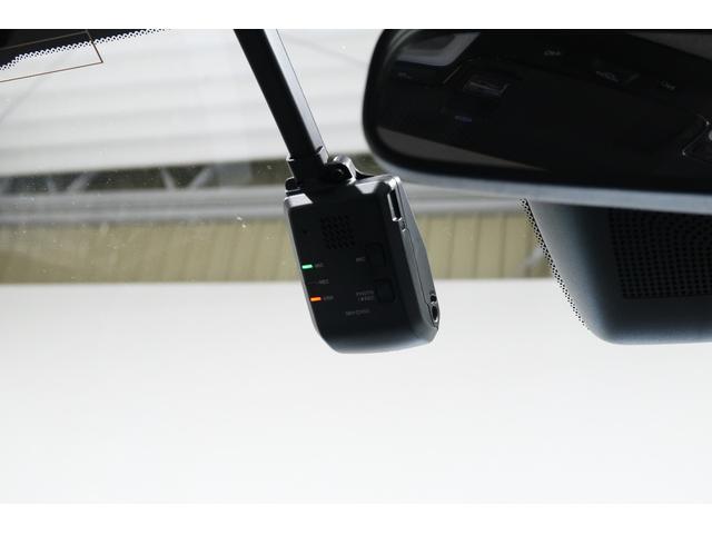 フィット クロスター　当社デモカー／バックカメラ／後席モニター／インターナビ／ＬＥＤヘッドライト／アルミホイール／ＥＴＣ／ワンセグＴＶ／フルセグＴＶ／メモリーナビ／ＵＳＢ入力電子／Ｂｌｕｅｔｏｏｔｈ／レーンアシスト（21枚目）