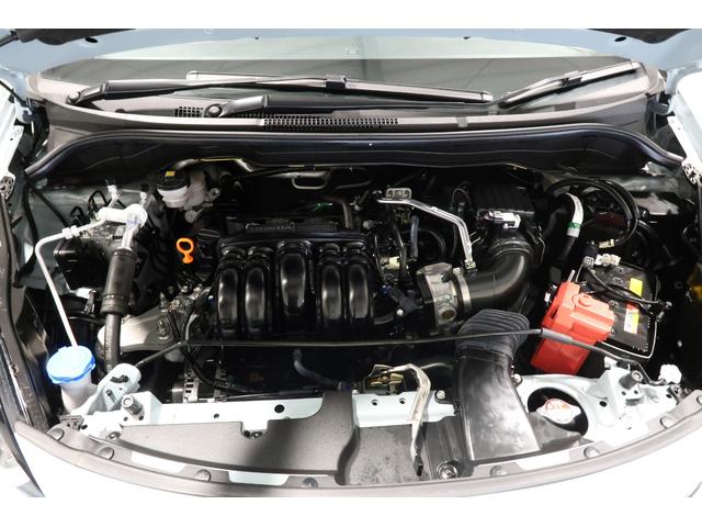 フィット クロスター　当社デモカー／バックカメラ／後席モニター／インターナビ／ＬＥＤヘッドライト／アルミホイール／ＥＴＣ／ワンセグＴＶ／フルセグＴＶ／メモリーナビ／ＵＳＢ入力電子／Ｂｌｕｅｔｏｏｔｈ／レーンアシスト（29枚目）