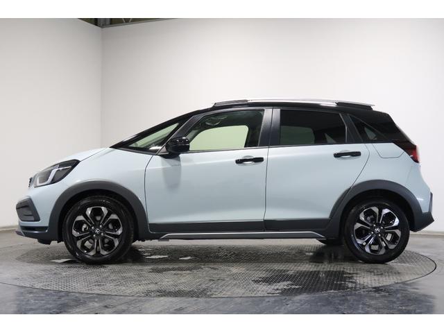 フィット クロスター　当社デモカー／バックカメラ／後席モニター／インターナビ／ＬＥＤヘッドライト／アルミホイール／ＥＴＣ／ワンセグＴＶ／フルセグＴＶ／メモリーナビ／ＵＳＢ入力電子／Ｂｌｕｅｔｏｏｔｈ／レーンアシスト（30枚目）