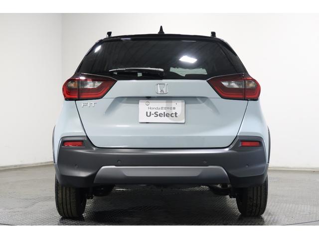 フィット クロスター　当社デモカー／バックカメラ／後席モニター／インターナビ／ＬＥＤヘッドライト／アルミホイール／ＥＴＣ／ワンセグＴＶ／フルセグＴＶ／メモリーナビ／ＵＳＢ入力電子／Ｂｌｕｅｔｏｏｔｈ／レーンアシスト（32枚目）