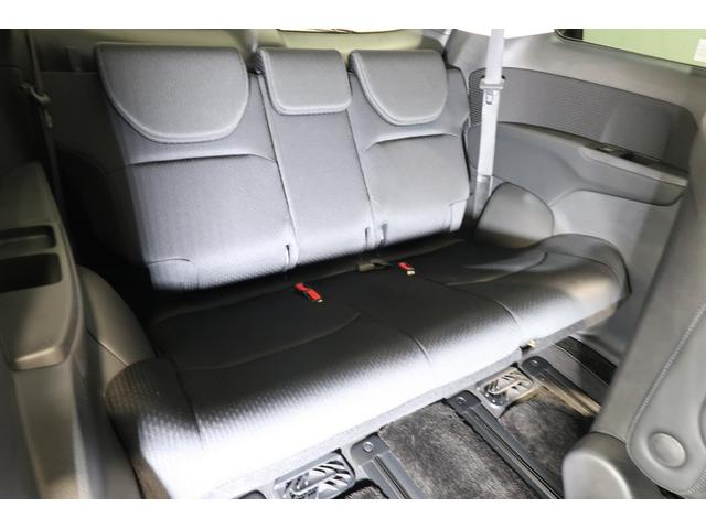 オデッセイ アブソルート・ＥＸ　ホンダ認定中古車／全周辺カメラ／両側電動スライドドア／電動リアゲート／ＬＥＤヘッドライト／電動シート／ウオークスルー／ベンチシート／シートヒーター／３列シート／オットマン／ＭＴモード付／ＥＴＣ／ナビ（30枚目）