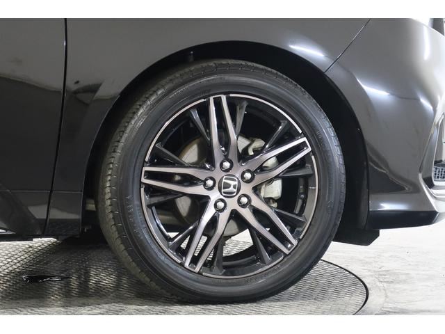 オデッセイ アブソルート・ＥＸ　ホンダ認定中古車／全周辺カメラ／両側電動スライドドア／電動リアゲート／ＬＥＤヘッドライト／電動シート／ウオークスルー／ベンチシート／シートヒーター／３列シート／オットマン／ＭＴモード付／ＥＴＣ／ナビ（33枚目）