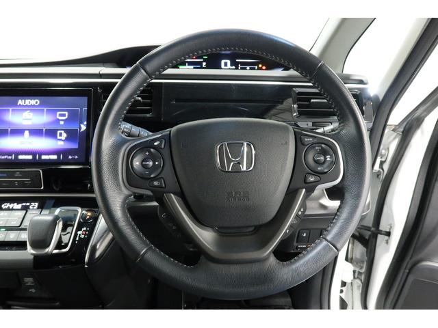 ステップワゴンスパーダ ｅ：ＨＥＶスパーダＧホンダセンシング　ホンダ認定中古車／バックカメラ／ワンセグＴＶ／フルセグＴＶ／メモリーナビ／インターナビ／ＣＤ／ＤＶＤ／アルミホイール／３列シート／ウオークスルー／オートライト／ＥＴＣ／純正ナビ　Ｂｌｕｅｔｏｏｔｈ音楽（15枚目）