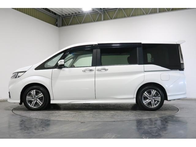 ステップワゴンスパーダ ｅ：ＨＥＶスパーダＧホンダセンシング　ホンダ認定中古車／バックカメラ／ワンセグＴＶ／フルセグＴＶ／メモリーナビ／インターナビ／ＣＤ／ＤＶＤ／アルミホイール／３列シート／ウオークスルー／オートライト／ＥＴＣ／純正ナビ　Ｂｌｕｅｔｏｏｔｈ音楽（31枚目）
