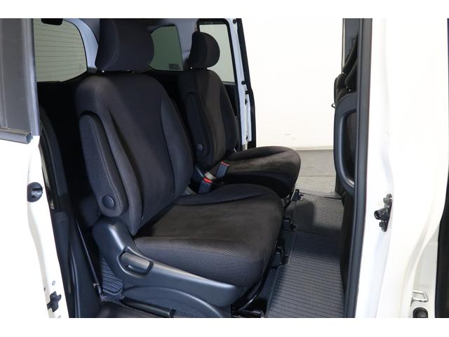 フリード Ｇジャストセレクション　ホンダ認定中古車／バックカメラ／ワンセグＴＶ／ＣＤ／片側電動スライドドア／３列シート／ＥＴＣ／オートライト／純正ナビ　Ｂｌｕｅｔｏｏｔｈ対応　Ｂモニター　スマトキー　ワンオナ　助手席エアバッグ　１セグ（17枚目）