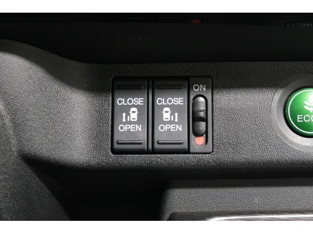 ステップワゴンスパーダ スパーダ・クールスピリットホンダセンシング　ホンダ認定中古車　１年保証　メモリーナビ　Ｂカメラ　ドラレコ　ＥＴＣワンオーナー　サイドエアバック　スマートキ　左右電動スライドドア　バックモニタ　Ｗエアコン　地ＴＶ　ナビ＆ＴＶ　三列シート　ＵＳＢ（18枚目）