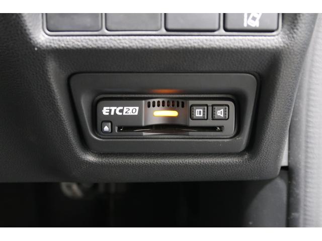 ステップワゴンスパーダ スパーダ・クールスピリットホンダセンシング　ホンダ認定中古車　１年保証　メモリーナビ　Ｂカメラ　ドラレコ　ＥＴＣワンオーナー　サイドエアバック　スマートキ　左右電動スライドドア　バックモニタ　Ｗエアコン　地ＴＶ　ナビ＆ＴＶ　三列シート　ＵＳＢ（20枚目）