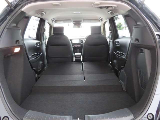 e:HEVホーム デモカー 運転支援 ホンダ認定中古車 Bluetooth対応ナビ 障害物センサー クルーズコントロール ETC LEDヘッドライト リアカメラ オートマチックハイビーム(17枚目)