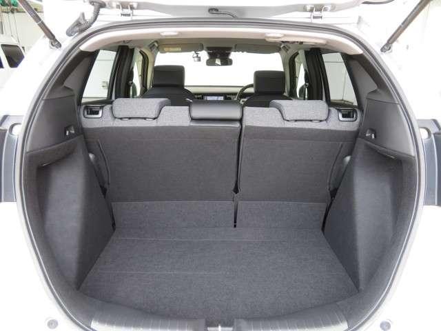 ホーム 2年保証付 全国保証 運転支援 ドラレコ 1オーナー クルーズコントロール ETC スマートキー フルセグTV リアカメラ Bluetooth対応ナビ LEDヘッドライト オートマチックハイビーム(20枚目)