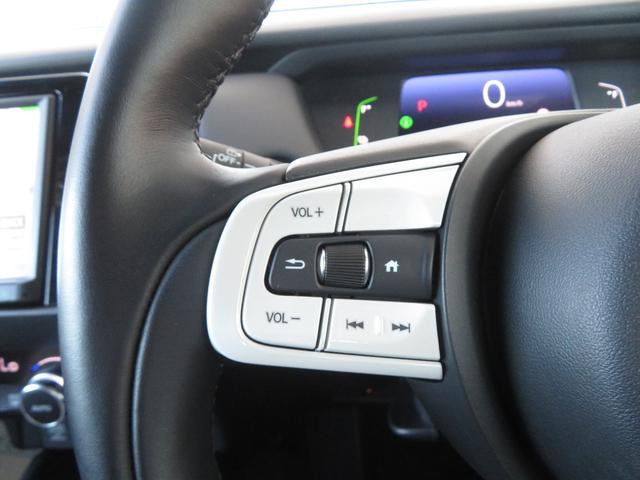 e:HEVホーム 2年保証付デモカー運転支援ドラレコ 誤発進抑制機能 レーンキープ ブルートゥース 1オーナー USB 横滑り防止機能 DVD再生可 スマートキー オートライト フルTV カーテンエアバック 元試乗車(12枚目)