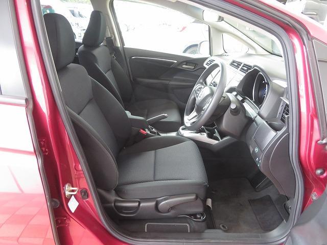 フィット 13G・Lホンダセンシング Bluetooth対応ナビ Hセンシング バックカメラ USB入力端子 クルーズコントロール スマートキー CD LEDオートライト 電動格納ミラー ETC サイドカーテンエアバック リアカメラ(9枚目)