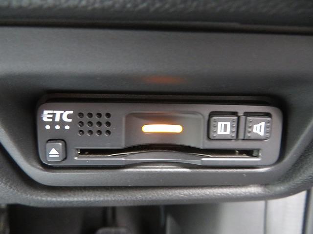 ステップワゴンスパーダ スパーダホンダセンシング　ディーラー保証　センシング　Ｂｌｕｅｔｏｏｔｈ対応ナビ　ドラレコ　ＭＴモードパドルシフト　クルーズコントロール　両側電動スライドドア　ＥＴＣ　ＵＳＢ入力端子　フルセグ　ＬＥＤオートライト　バックカメラ（21枚目）