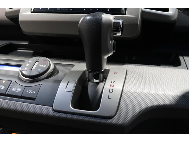 フリードハイブリッド ジャストセレクション 認定中古車 1年保証付 ワンオーナー ナビ Bカメラ ドラレコ ETC 運転支援 セキュリティー 横滑り防止機能 オートクルーズ 地デジ エアバック DVD再生可能 キーレスエントリー PS 3列(11枚目)