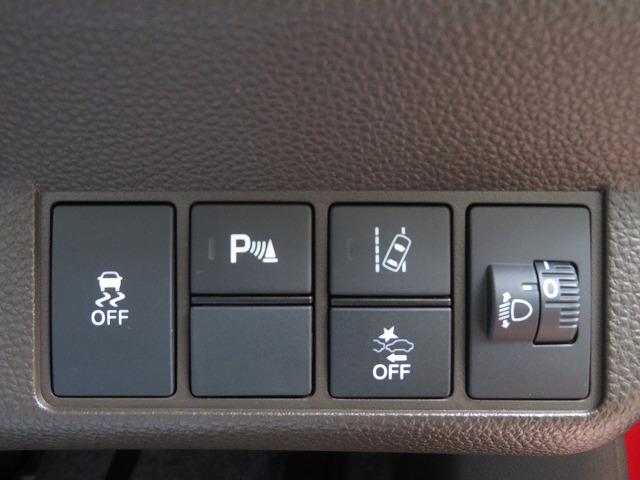 N-WGN L デモカー 2年保証 Hセンシング Bluetooth対応ナビ USB入力端子 ドラレコ クルーズコントロール シートヒーター 障害物センサー バックカメラ オートライト 電動格納ミラー ベンチシート(24枚目)