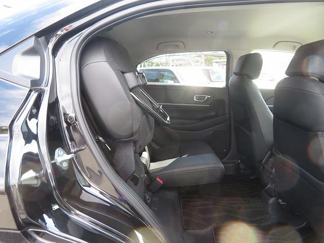 ヴェゼル e:HEVZ 2年保証 Hセンシング Bluetooth対応 前後ドラレコ Bluetooth対応ナビ USB入力端子 ステアリングヒーター 障害物センサー 電動リアゲート ブラインドスポットモニター コネクト(14枚目)