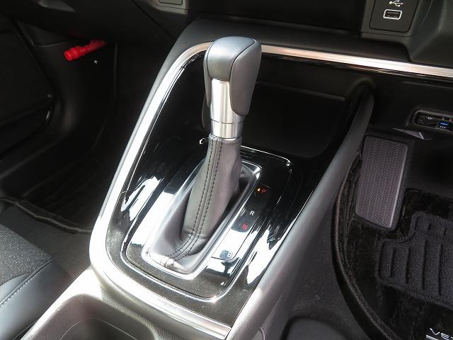 ヴェゼル e:HEVZ 2年保証 Hセンシング Bluetooth対応 前後ドラレコ Bluetooth対応ナビ USB入力端子 ステアリングヒーター 障害物センサー 電動リアゲート ブラインドスポットモニター コネクト(16枚目)