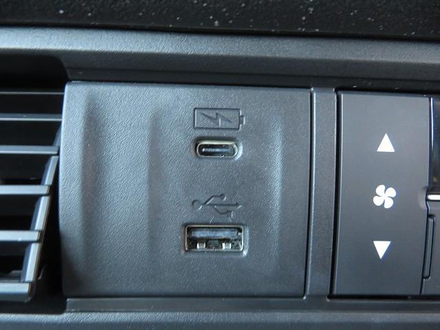 Ｎ－ＢＯＸカスタム ベースグレード　デモカー　２年保証　Ｂｌｕｅｔｏｏｔｈ対応ナビ　ドラレコ　アクセル踏み間違い抑制対応車　クルーズコントロール　シートヒーター　障害物センサー　ＵＳＢ入力端子　フルセグ　バックカメラ　ベンチシート（22枚目）