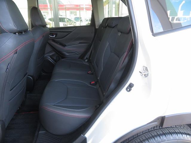 フォレスター Ｘ－ブレイク　メモリーナビ　安全装備　アイサイト　ドラレコ　左サイドカメラ　フロントカメラ　ブラインドスポットモニター　ステアリングヒーター　シートヒーター　クルーズコントロール　障害物センサー　電動リアゲート（12枚目）