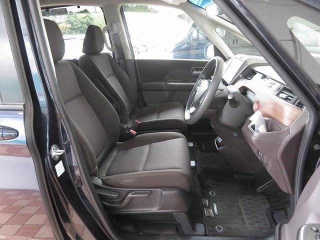 フリードハイブリッド ハイブリッド・Ｇホンダセンシング　認定中古車　２年保証　Ｂｌｕｅｔｏｏｔｈ対応ナビ　センシングドラレコ　バックカメラ　両側電動スライド　シートヒーター　ＵＳＢ入力端子　クルーズコントロール　ミュージックサーバー　３列シート　ＥＣＯＮ（11枚目）