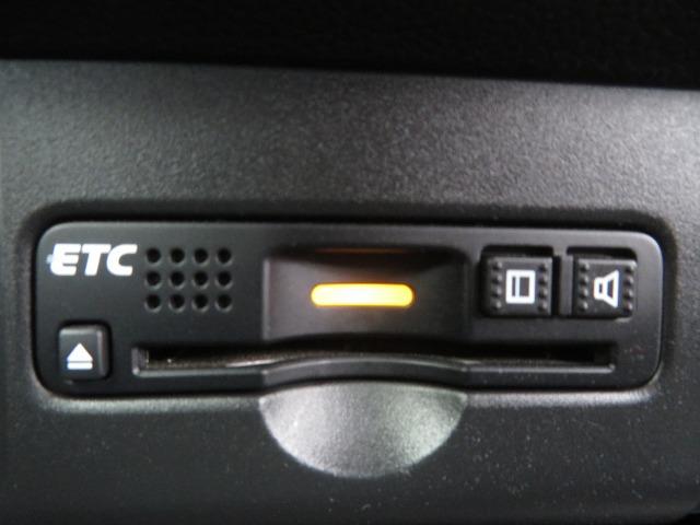 N-WGNカスタム GターボSS2トーンカラースタイルパッケージ 認定中古車 Bluetooth対応ナビ ドラレコ バックカメラ USB入力端子 MTモードパドルシフト クルーズコントロール ターボ車 ベンチシート ETC フルセグ 電動格納ミラー オートライト(16枚目)