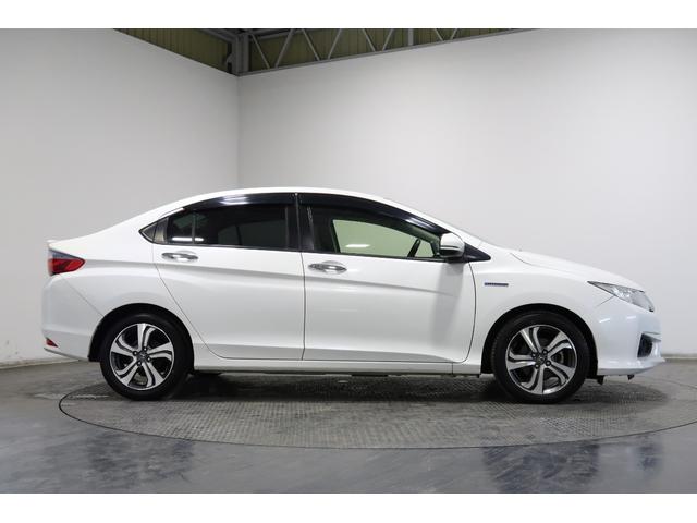 グレイス ハイブリッドＥＸ　３ヶ月保証　メモリーナビ　Ｂカメラ　ドラレコ　ＥＴＣ　ワンオーナー　スマートキ－　運転席エアバッグ　Ａストップ　ワンセグ　エアコン　１オーナー　ＬＥＤヘッドランプ　クルーズＣ　ＤＶＤ再生可能　Ｒカメ（27枚目）