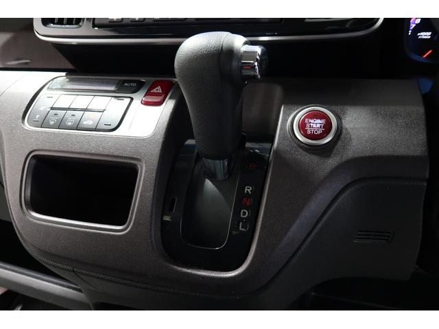 N-ONE プレミアム・Lパッケージ ホンダ認定中古車 1年保証 Bluetooth対応ナビ バックカメラ ドラレコ ETC ワンオーナー ベンチシート USB入力端子 CD・DVD再生 デスチャージライト オートライト アルミホイール(13枚目)