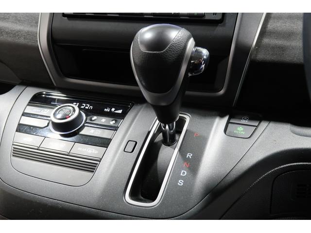 フリード Ｇ・ホンダセンシング　ホンダ認定中古車　１年保証　ナビ　Ｂカメラ　ドラレコ　ＥＴＣ　ワンオーナー　Ｆセグ　追突被害軽減ブレーキ　ｉストップ　Ｗエアバッグ　パワーウィンドウ　１オ－ナ－　アクティブクルーズコントロール　ＶＳＡ（15枚目）