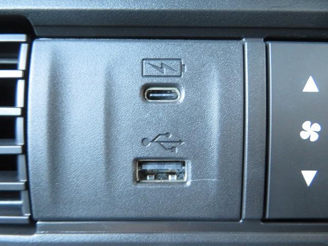 Ｎ－ＢＯＸカスタム ベースグレード　認定中古車　デモカー　２年保証　センシング　ドラレコ　Ｈコネクト　急発進抑制　クルーズコントロール　シートヒーター　両側電動スライド　ＵＳＢ入力端子　ＥＴＣ　Ｂｌｕｅｔｏｏｔｈ対応ナビ　バックカメラ（22枚目）