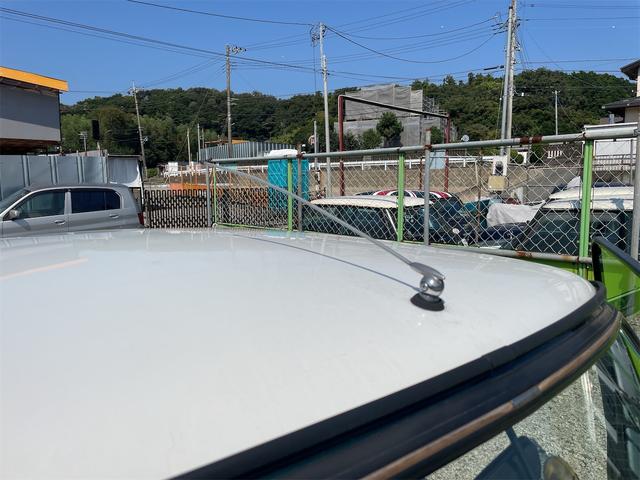 MINI スプライトi マニュアル4速車 屋根付き車庫保管 長期前オーナー使用者 アルミ 同色オーバーフェンダー エアコン ETC 革巻きステアリング(24枚目)