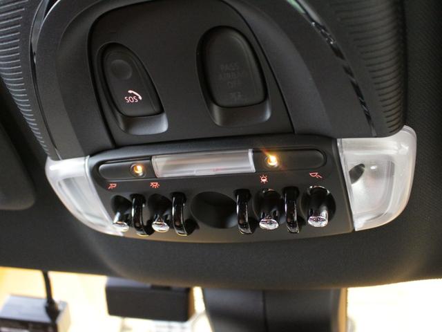 クーパーSD クロスオーバー オール4 1オーナー 本革 シートヒーター 純正ナビ Bカメラ カープレイ 前後PDC パーキングA 衝突軽減B 追従クルコン HUD Yoursインテリア ピクニックベンチ 19インチAW 記録簿 新車保証(53枚目)