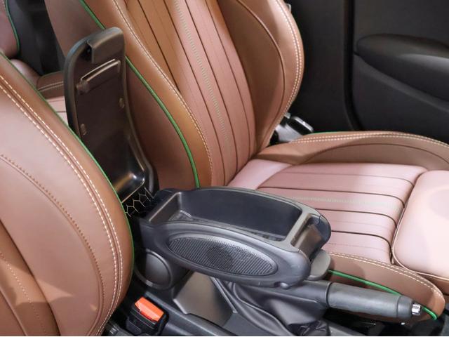 5ドア クーパーS 限定車 限定車 1オーナー 専用レザー 専用レザー ブラックスタイル オプションカラー 衝突軽減B ACC パーキングA スマートキー 純正ナビ Bカメラ 前後PDC ドライビングモード LED フォグ ETC 整備記録簿(67枚目)