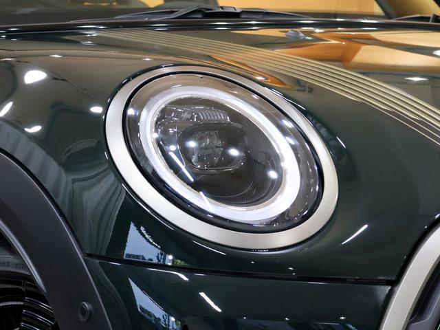 クーパーS レゾリュートエディション 特別仕様車 1オーナー レゾリュートエディション 特別仕様車 1オーナー 専用ボディカラー 専用ストライプ 専用ブロンズアクセントパーツ ハーフレザー シートヒーター バックカメラ パーキングアシスト 前後PDC 新車保証(26枚目)