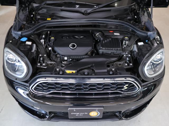 クーパーS E クロスオーバー オール4 整備記録簿完備 1オーナー PHEV 衝突軽減B ACC 純正ナビ Bカメラ PDCソナー シートヒーター コンフォートA ドライビングモード Bluetooth ETC2.0 LED 18インチAW 整備記録簿完備(14枚目)