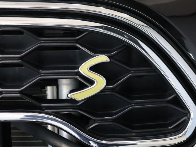 クーパーS E クロスオーバー オール4 整備記録簿完備 1オーナー PHEV 衝突軽減B ACC 純正ナビ Bカメラ PDCソナー シートヒーター コンフォートA ドライビングモード Bluetooth ETC2.0 LED 18インチAW 整備記録簿完備(32枚目)