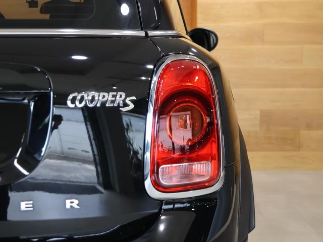 クーパーS E クロスオーバー オール4 整備記録簿完備 1オーナー PHEV 衝突軽減B ACC 純正ナビ Bカメラ PDCソナー シートヒーター コンフォートA ドライビングモード Bluetooth ETC2.0 LED 18インチAW 整備記録簿完備(44枚目)