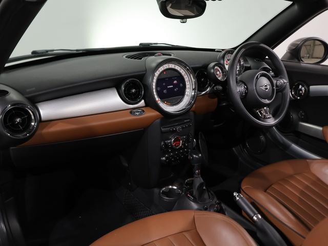 ＭＩＮＩ 禁煙車　レザーシート　シートヒーター　キセノンヘッドライト　ＭＩＮＩビジュアルブースト　クルコン　純正１７インチアルミホイール　整備付（18枚目）