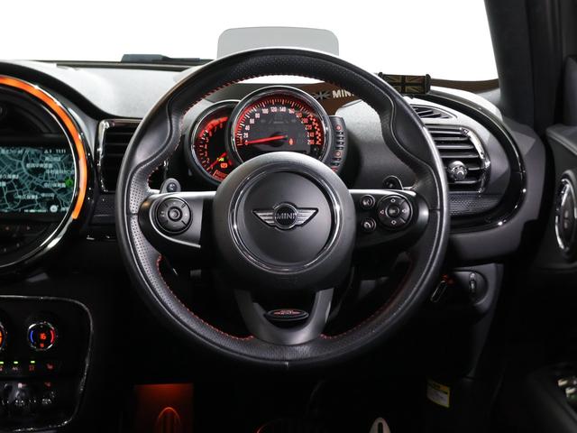 ＭＩＮＩ ジョンクーパーワークス　クラブマン　４ＷＤ　レザーシート　シートヒーター　１８インチホイール　バックカメラ　リア障害物センサー　ヘッドアップディスプレイ　レザーステアリング　ディーラー整備記録簿（22枚目）