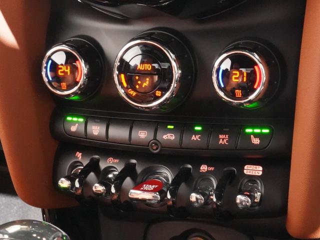 ＭＩＮＩ 　ワンオーナー　Ｙｏｕｒｓソフトトップ　レザーシート　シートヒーター　ワイヤレスチャージ　アクティブクルコン　ＡｐｐｌｅＣａｒＰｌａｙ　純正ナビ　バックカメラ　前後障害物センサー　ＥＴＣ２．０　整備付（41枚目）