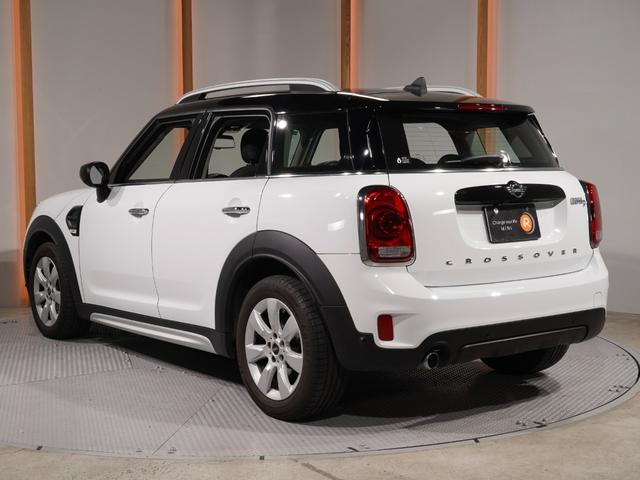 ＭＩＮＩ クーパーＤ　クロスオーバー　ワンオーナー　バックカメラ　前後障害物センサー　パーキングアシスト　ドライビングモード　アクティブクルコン　衝突軽減ブレーキ　コンフォートアクセス　オートテールゲート　ＥＴＣ２．０　整備付（10枚目）