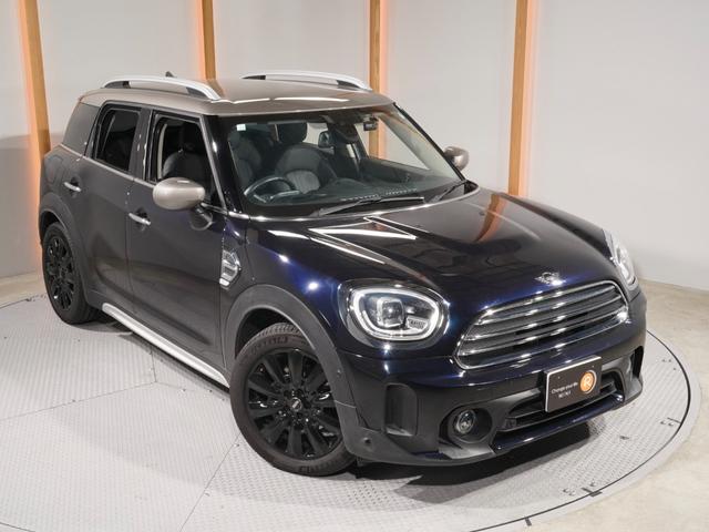 ＭＩＮＩ クーパーＤ　クロスオーバー　ミニ・ユアーズ・トリム　Ｙｏｕｒｓレザーシート　シートヒーター　ヘッドアップディスプレイ　ドライビングモード　バックカメラ　前後障害物センサー　パーキングアシスト　アクティブクルコン　純正ナビ　ＥＴＣ２．０　整備付（19枚目）