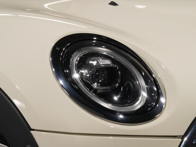 ＭＩＮＩ クーパーＤ　クラブマン　クラシック・トリム　ワンオーナー　ドライビングモード　パーキングアシスト　バックカメラ　前後障害物センサー　アクティブクルコン　コンフォートアクセス　スルーローディングシステム　純正ナビ　ＥＴＣ２．０　整備付（21枚目）