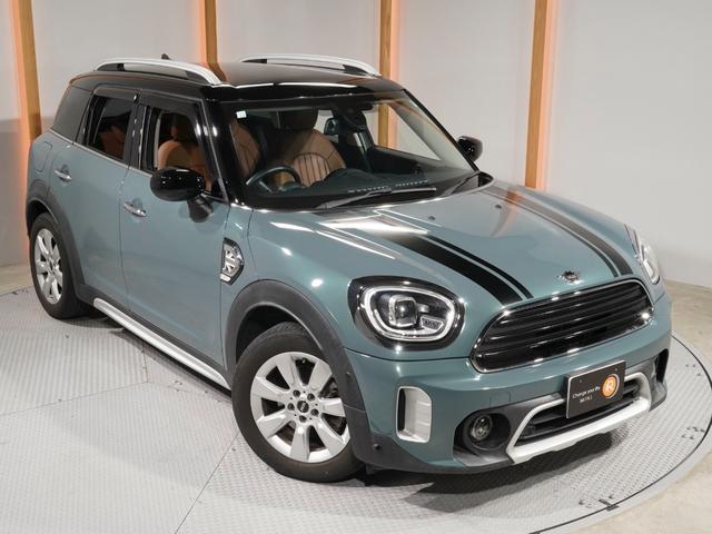 ＭＩＮＩ クーパーＤ　クロスオーバー　ワンオーナー　シートヒーター　ピクニックベンチ　ドライビングモード　パーキングアシスト　バックカメラ　前後障害物センサー　ＣＡＢＡＮＡ　アクティブクルコン　純正ナビ　ＥＴＣ２．０　整備付（19枚目）