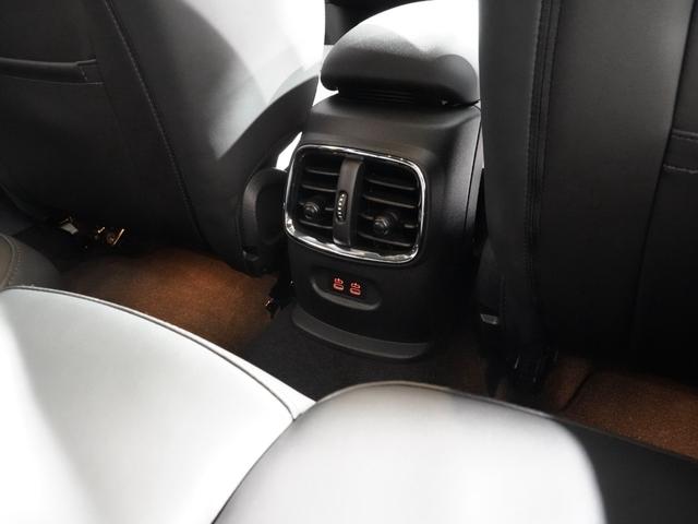ＭＩＮＩ ジョンクーパーワークス　クラブマン　ワンオーナー　Ｙｏｕｒｓレザーシート／ステアリング　シートヒーター　アラームシステム　ヘッドアップディスプレイ　アクティブクルコン　バックカメラ　リア障害物センサー　純正ナビ　ＥＴＣ２．０　整備付（41枚目）