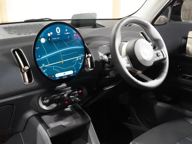 ＭＩＮＩ カントリーマンＳオール４　クラシック・トリム　サンルーフ　ベスキン／クロスシート　シート＆ハンドルヒーター　電動シート　バックカメラ　パーキングアシスト　前後障害物センサー　ヘッドアップディスプレイ　ＡｐｐｌｅＣａｒＰｌａｙ　ＥＴＣ２．０　整備付（18枚目）